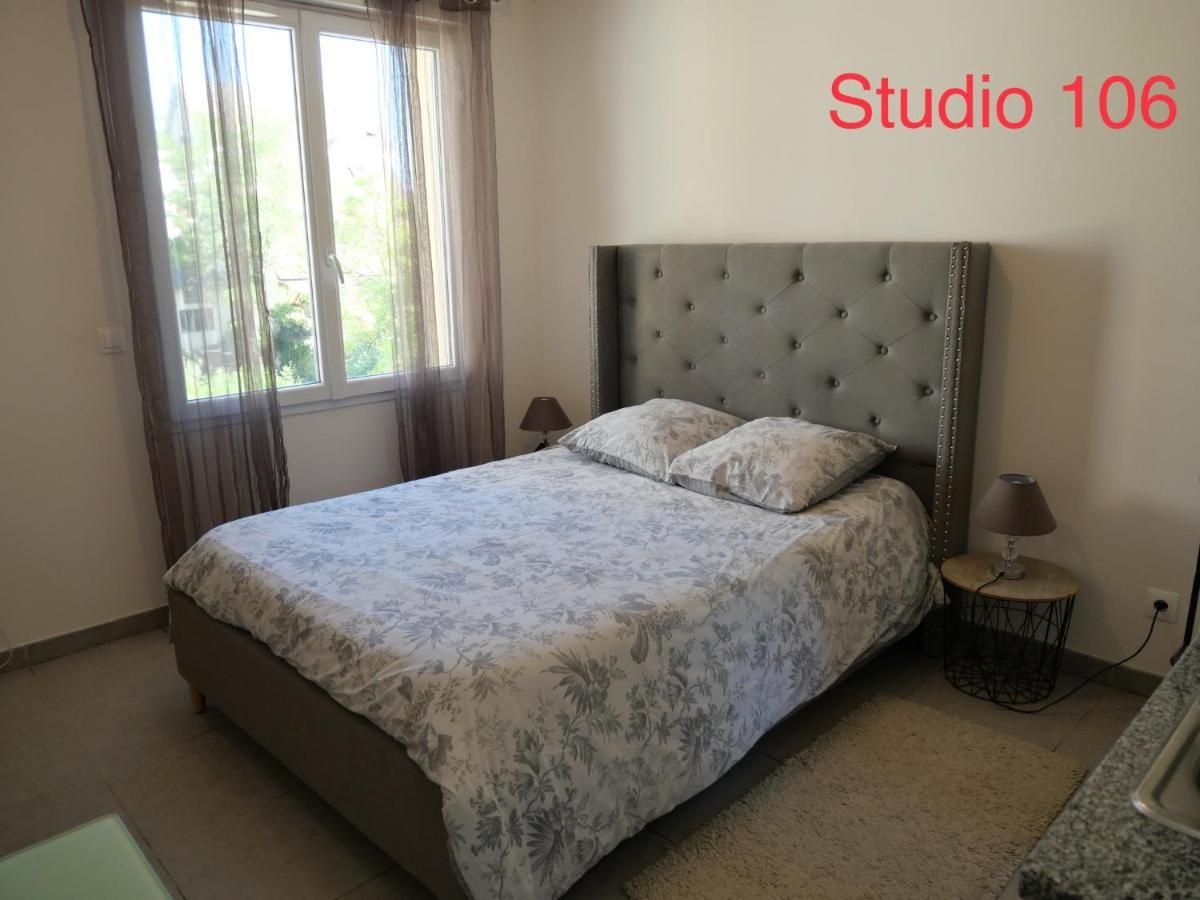 Studio A 300 M De La Gare De 芒特拉若利 外观 照片